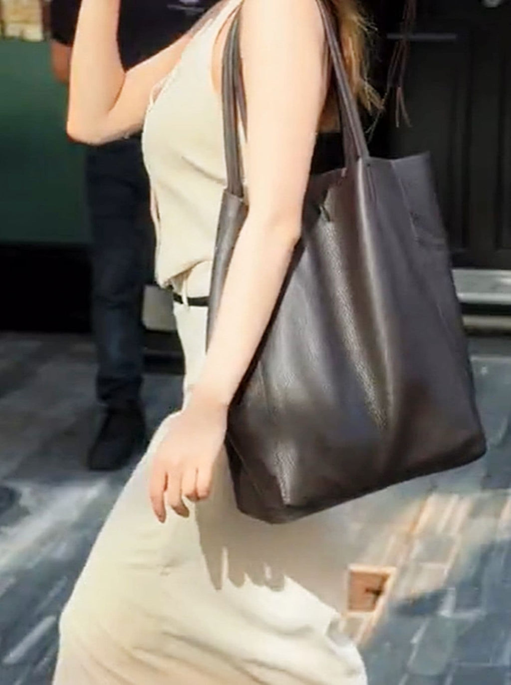 Large Shopper Shoulder Style Tote Handbag Italian Leather (Darker Colours)