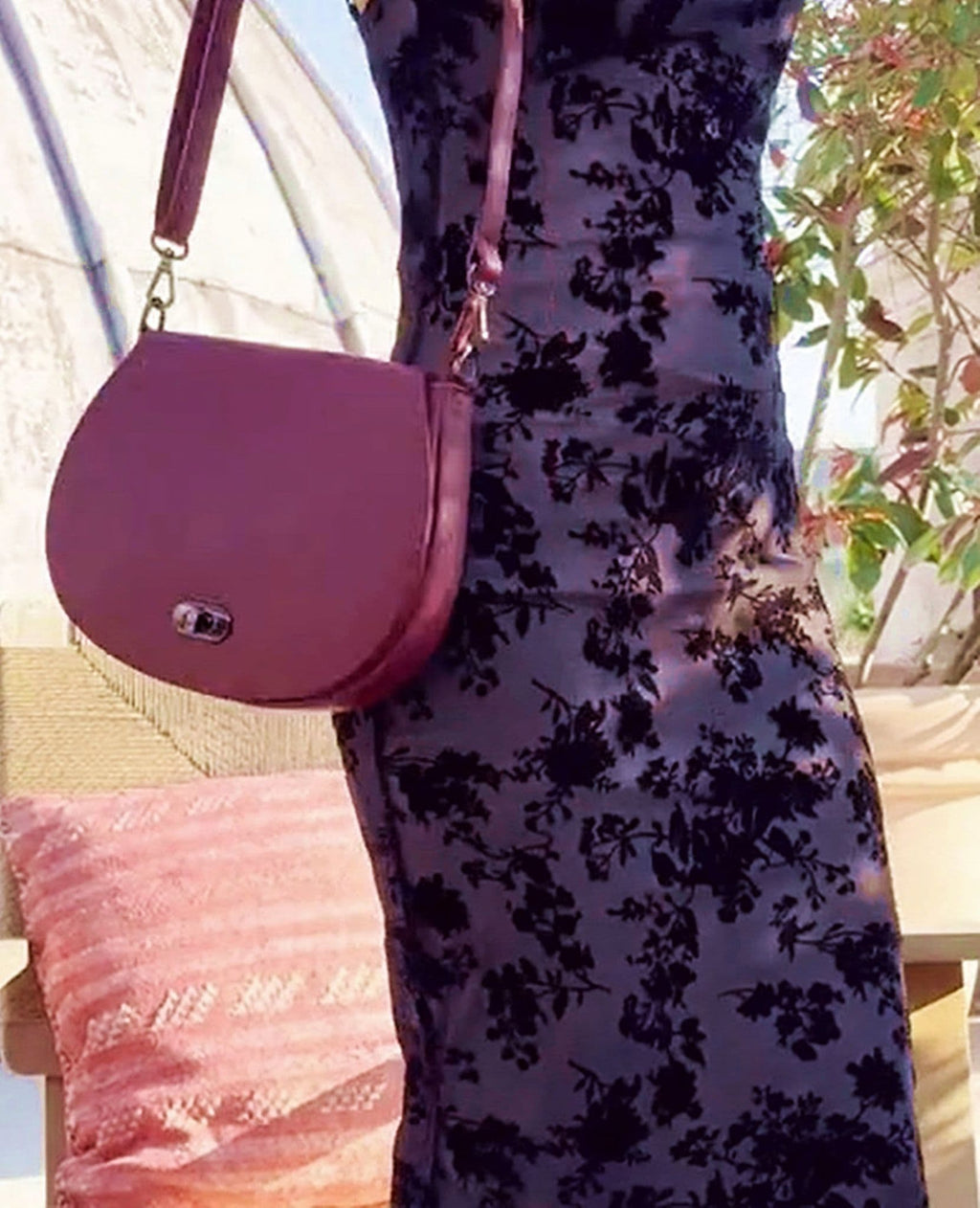 Leather Saddle Small Italian Leather Crossbody Shoulder Bag Detachable Strap (Darker Colours)