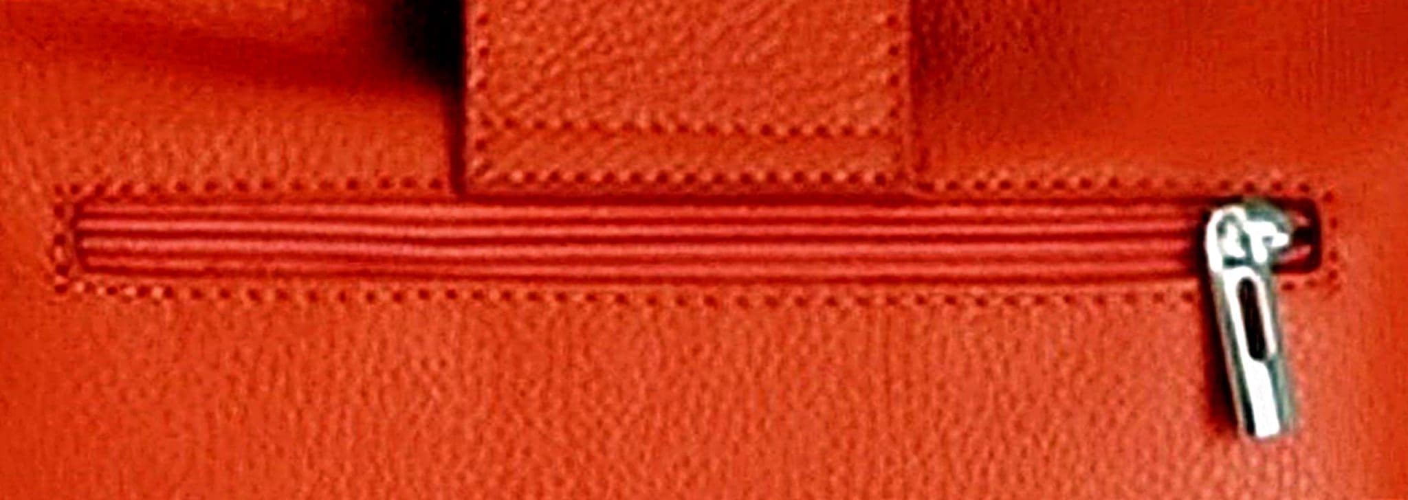 Med-Lg Italian Leather Crossbody Bag Grained Leather Shoulder Bag Adjustable Strap