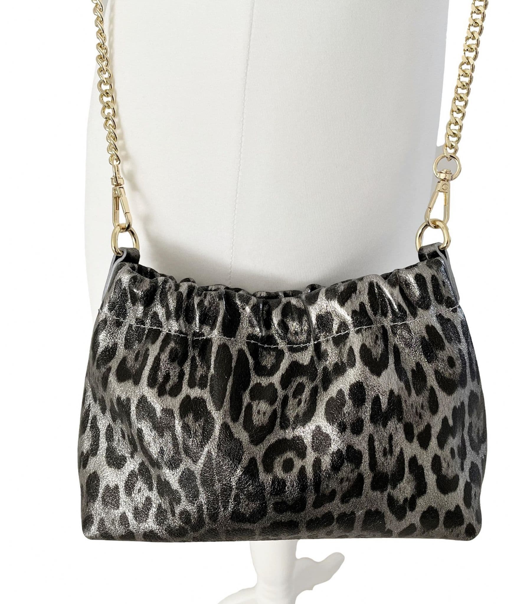 Leopard Animal Print Clutch Bag / Crossbody Bag Metallic Leather Gold Chain Detachable Strap