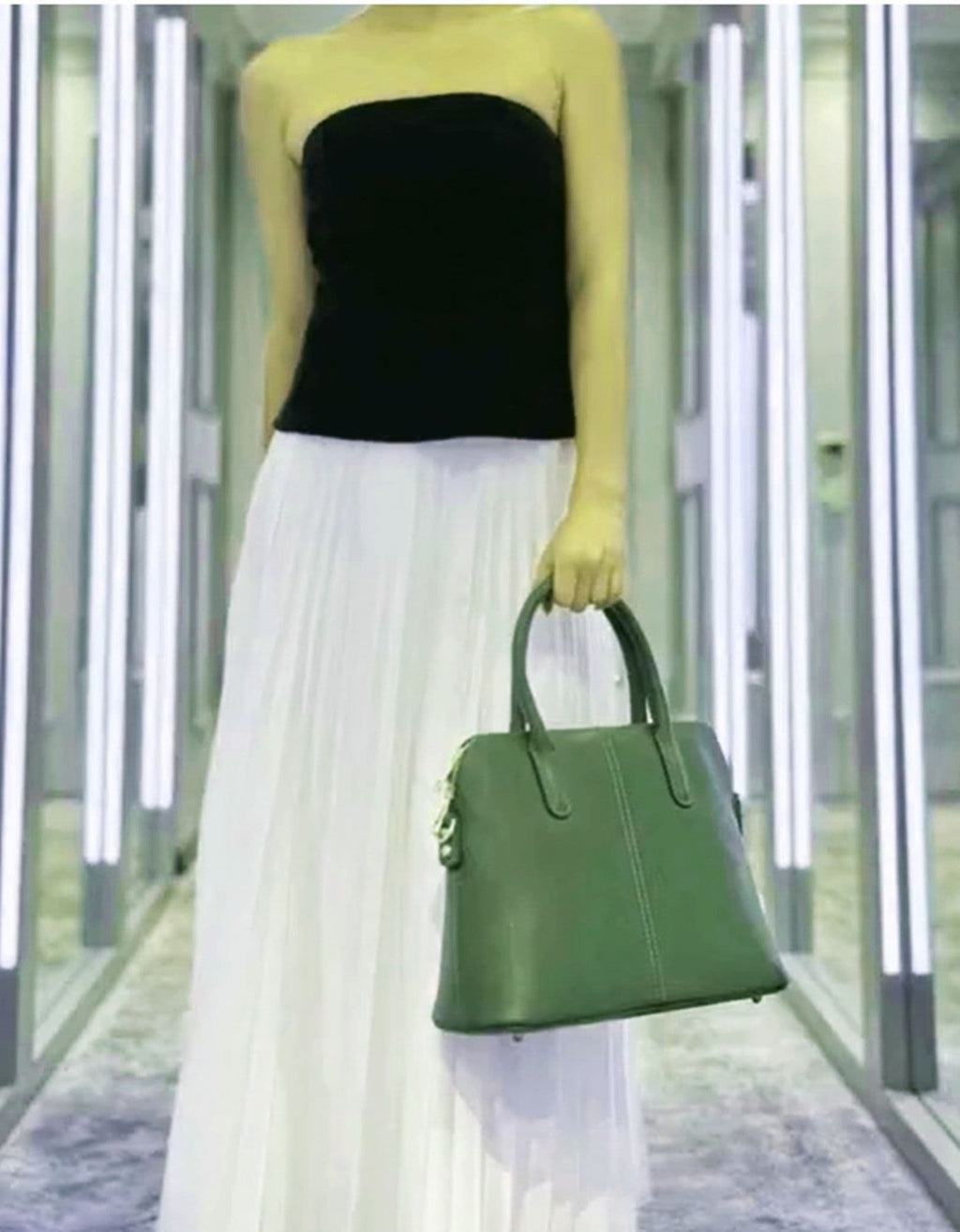 Structured Leather Handbag, Vera Pelle, Top Handle Bag, Bowling  Bag, Shoulder Bag